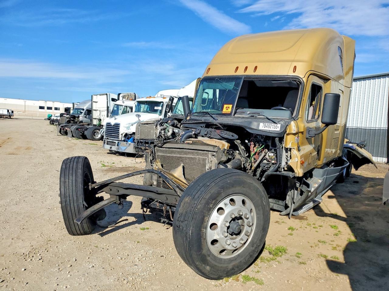 2016 Freightliner Cascadia 125