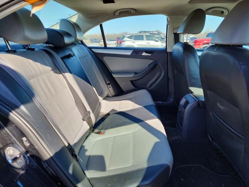 2013 Volkswagen Jetta Hybrid