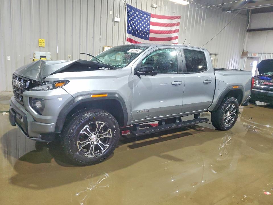 2023 GMC Canyon AT4