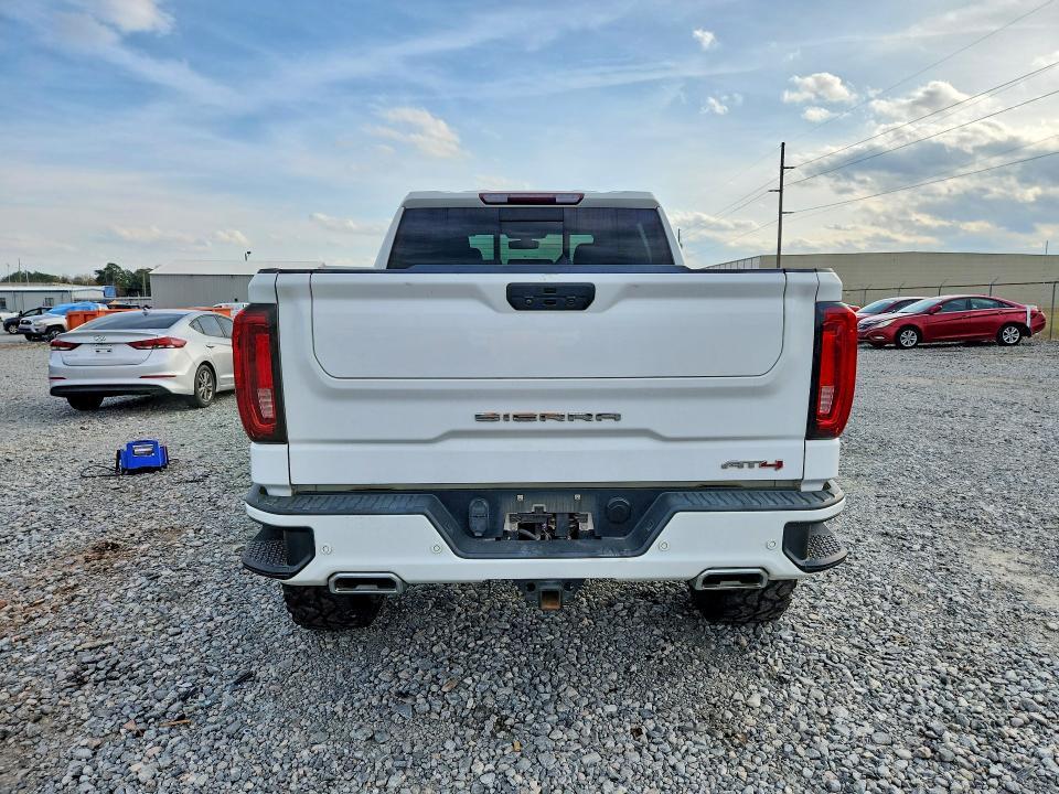 2020 GMC Sierra K1500 AT4