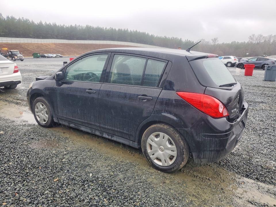 2012 Nissan Versa 1.8 s