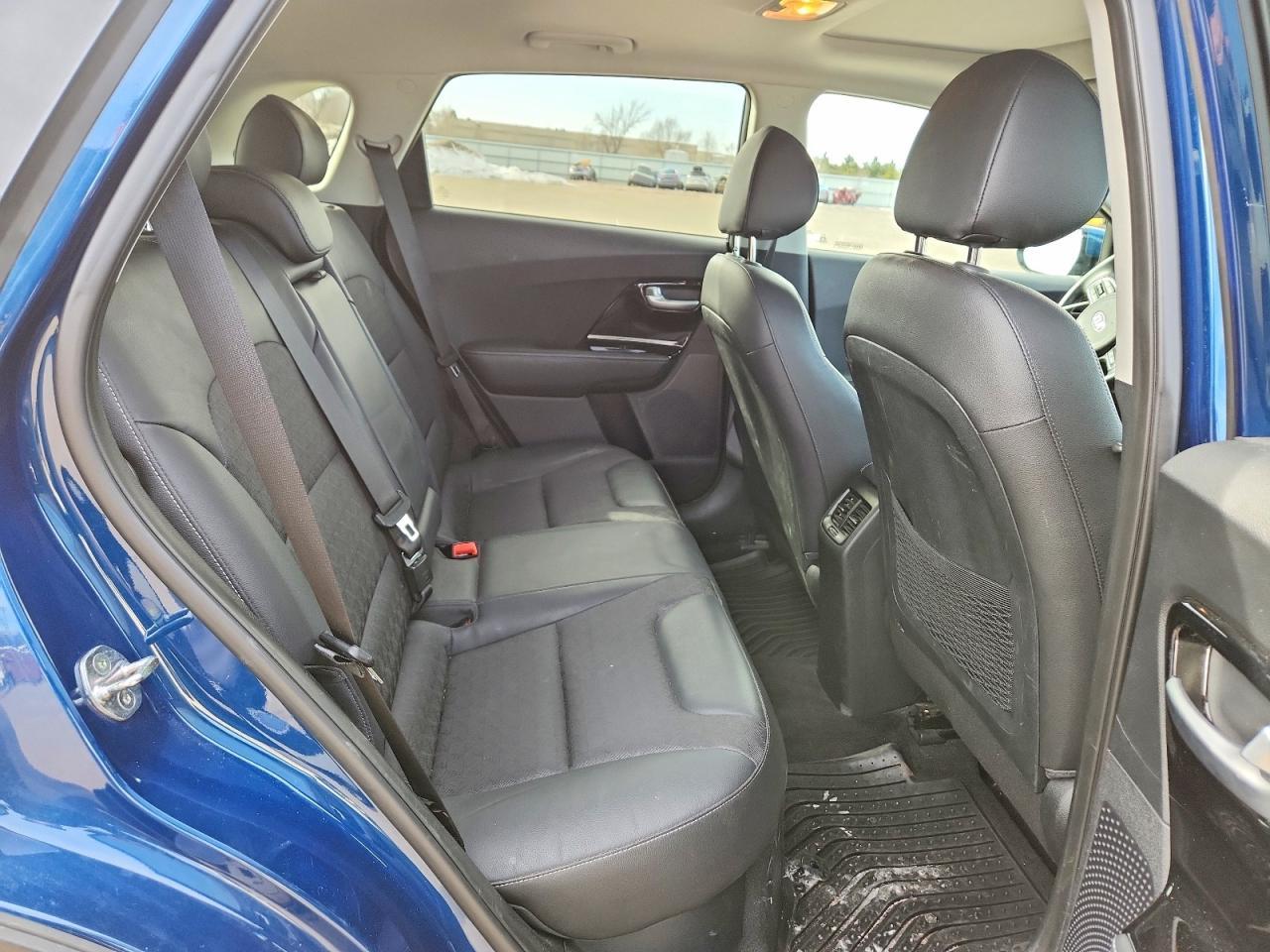 2017 KIA Niro ex