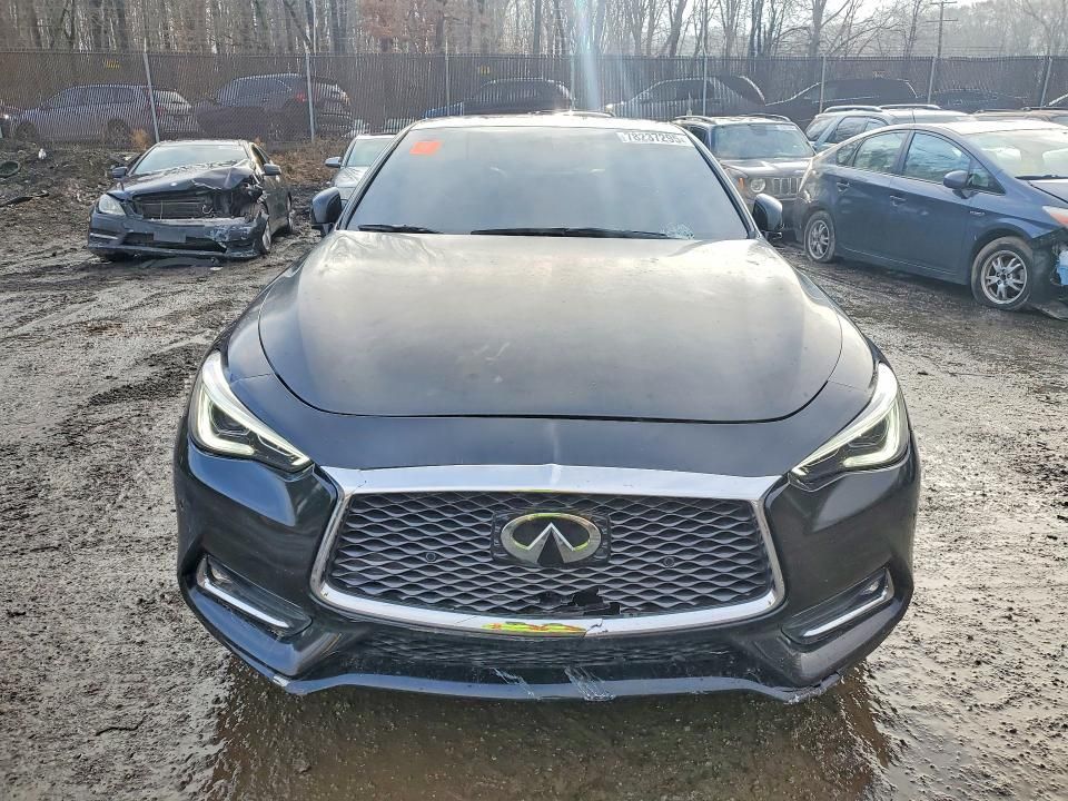 2017 Infiniti Q60 Premium