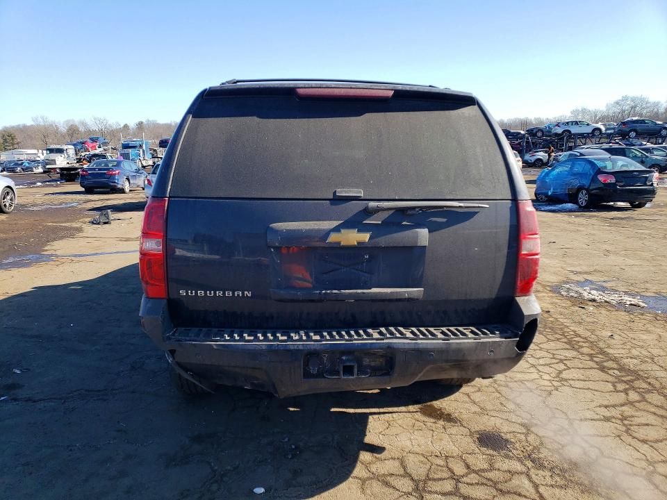 2013 Chevrolet Suburban K1500 lt