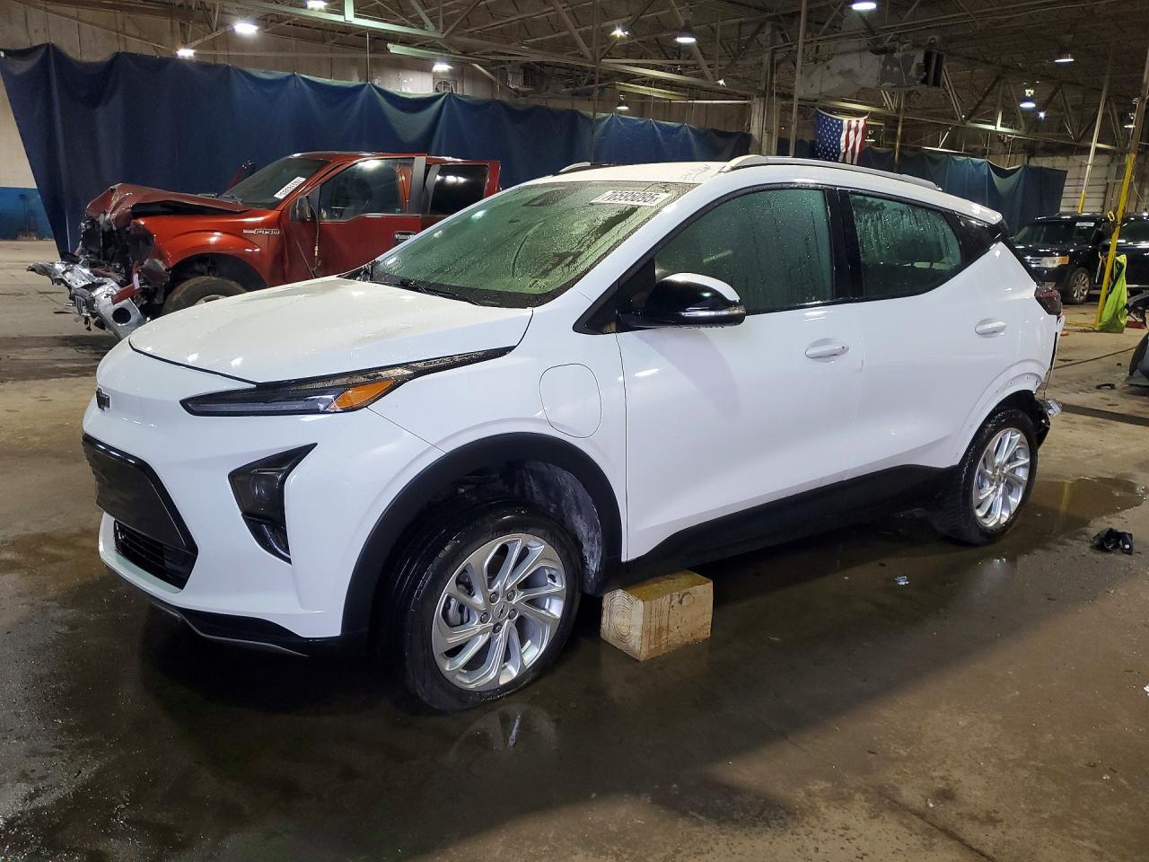 2023 Chevrolet Bolt euv lt