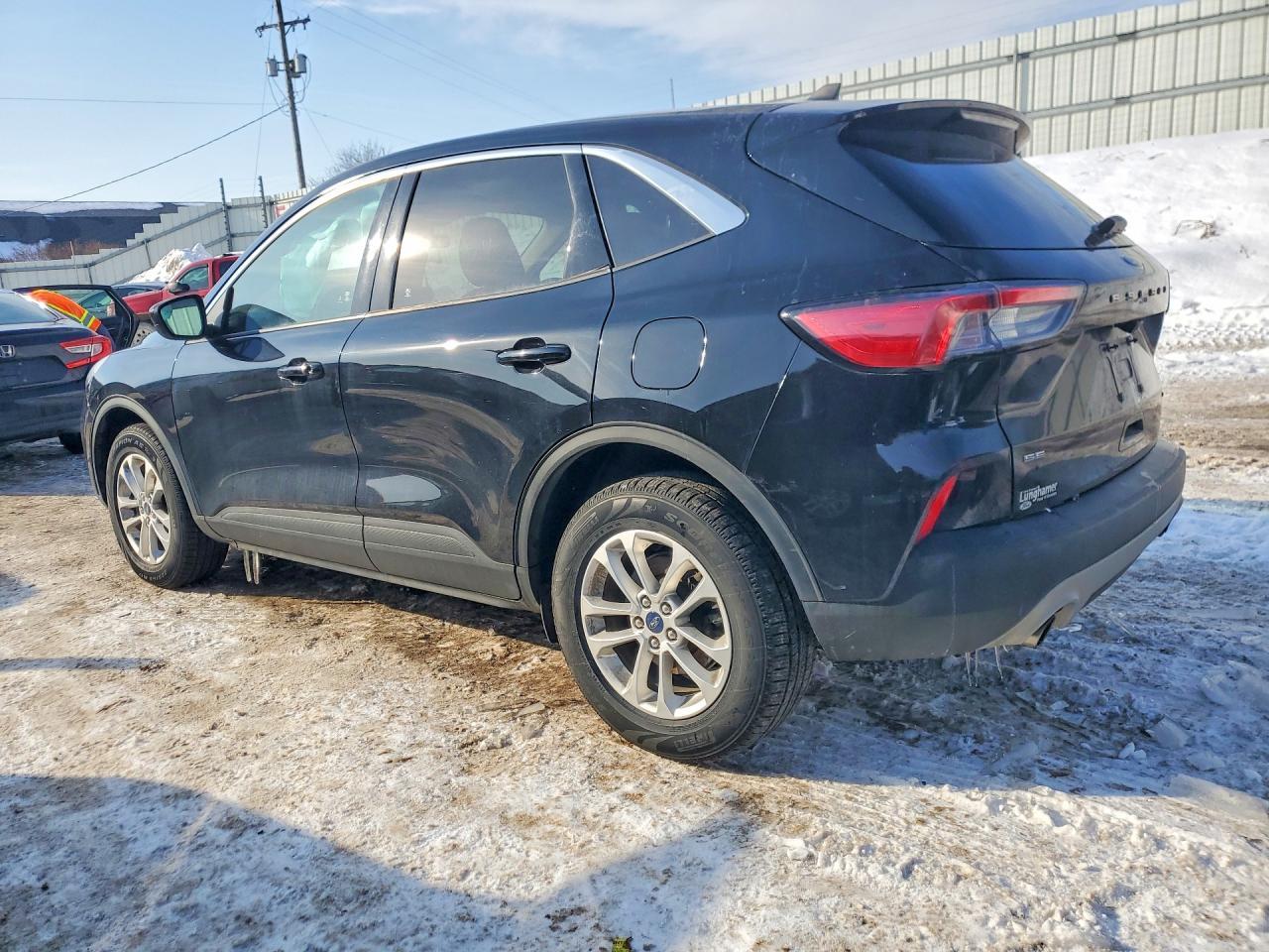 2020 Ford Escape se