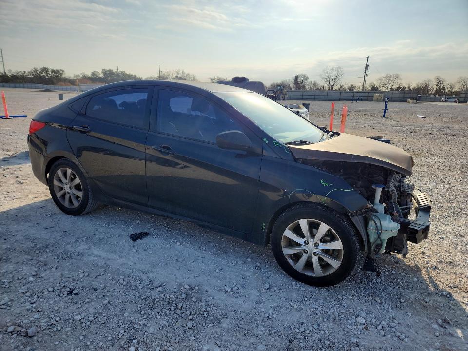 2013 Hyundai Accent gls