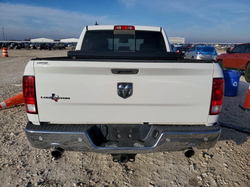 2016 Dodge Ram 1500 slt