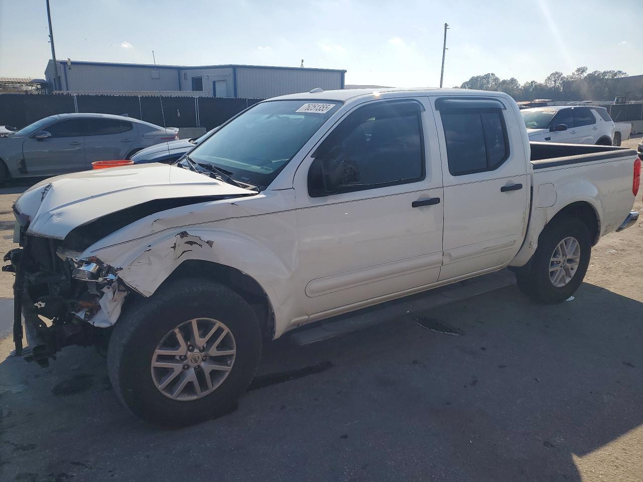 2015 Nissan Frontier s