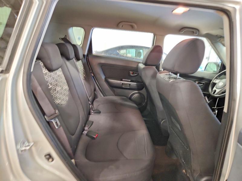 2010 KIA Soul +