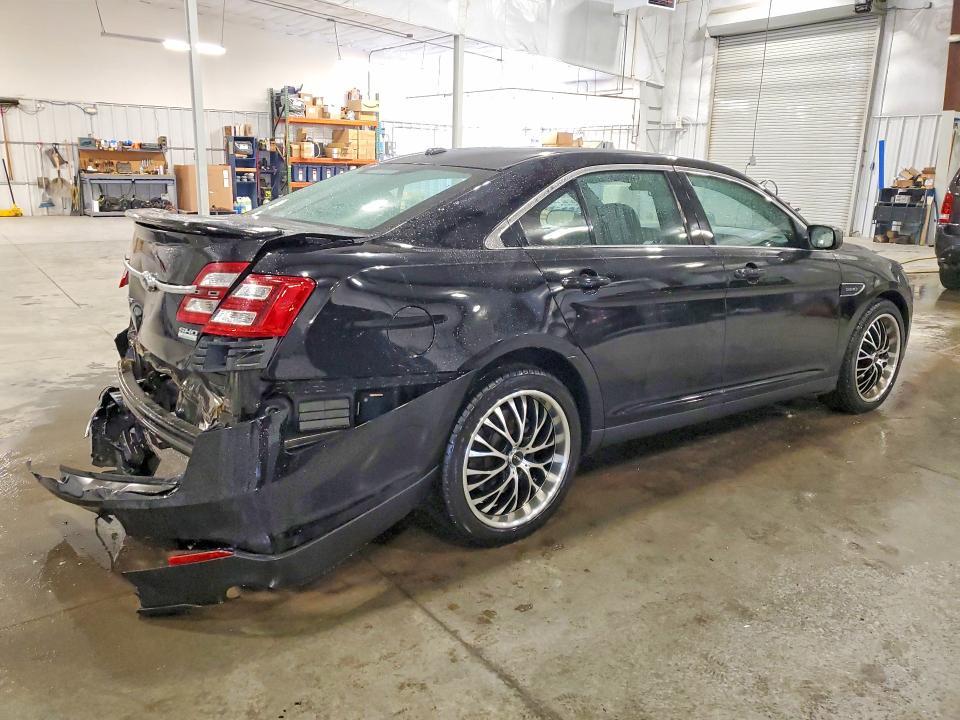 2018 Ford Taurus sho