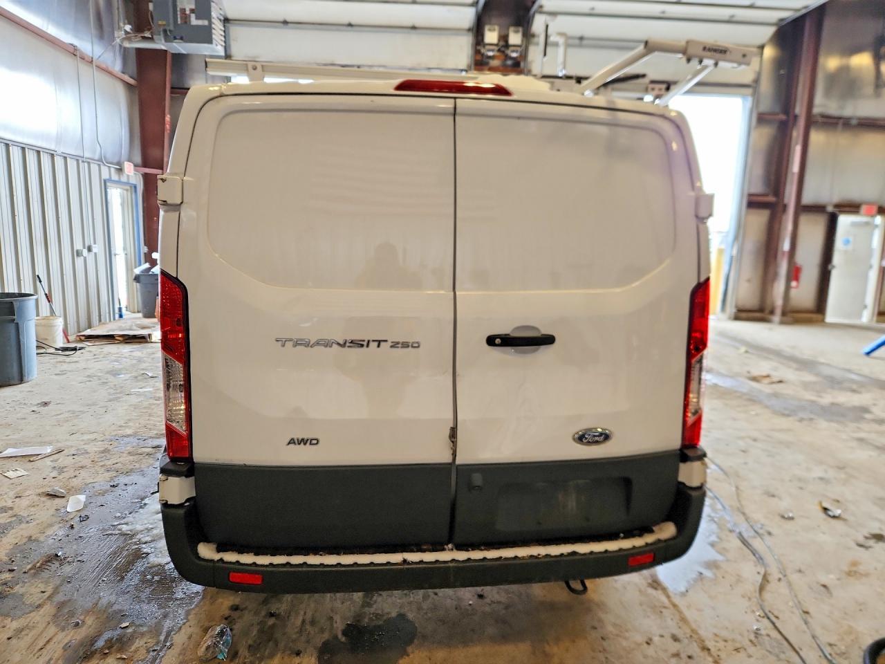 2023 Ford Transit T-250