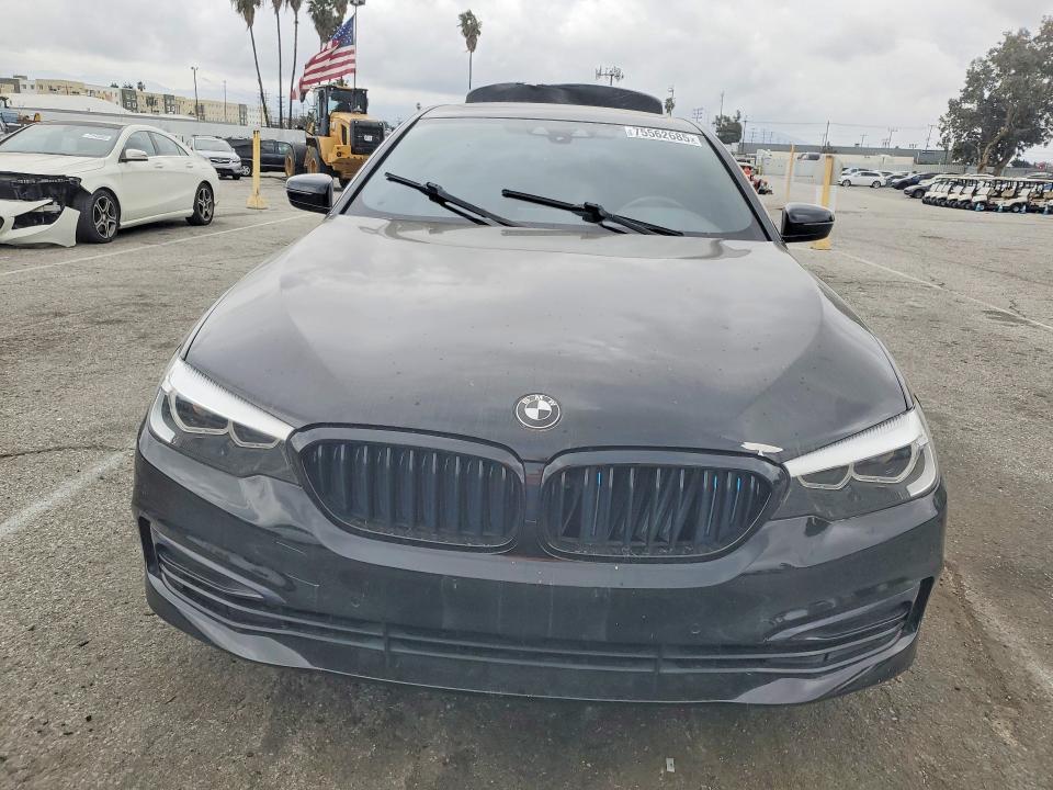 2019 BMW 530e