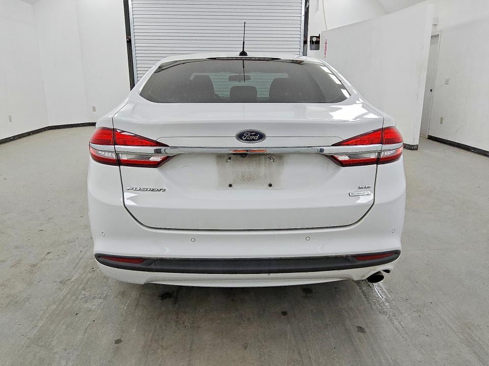 2018 Ford Fusion se