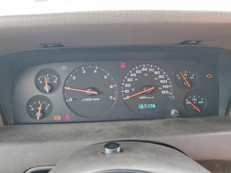 2001 Jeep Grand Cherokee Laredo