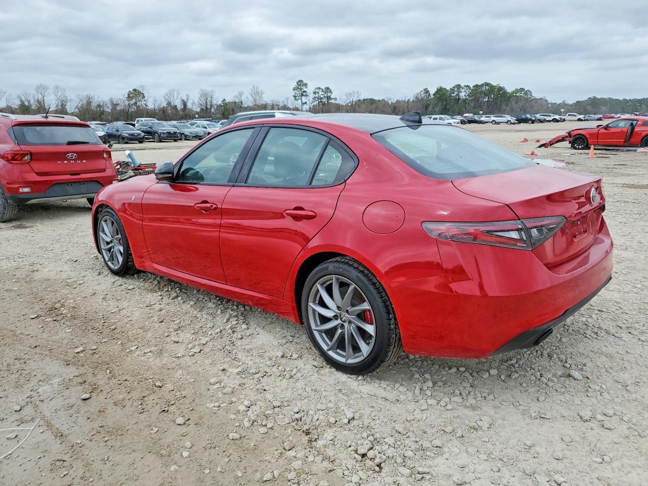 2024 Alfa Romeo Giulia ti