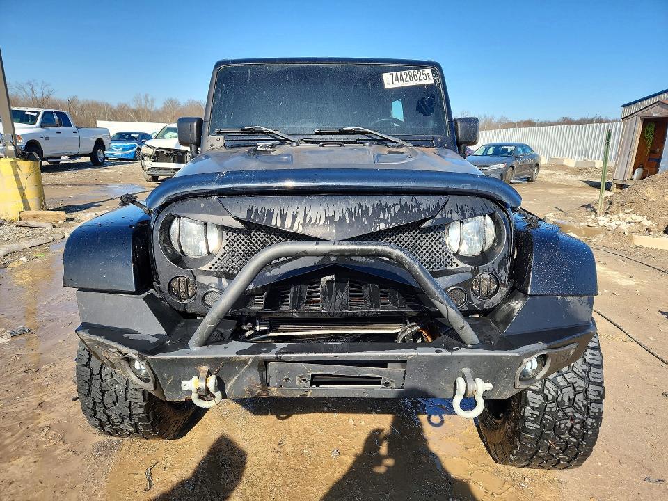 2013 Jeep Wrangler Unlimited Sahara
