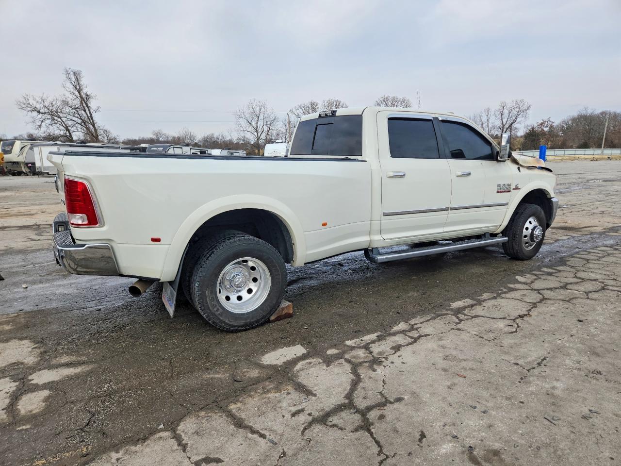 2016 Dodge 3500 Laramie