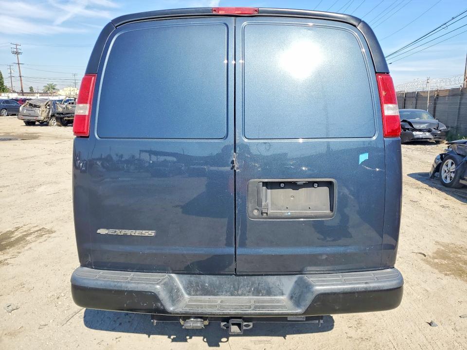 2019 Chev Rolet Express 3500 Cargo Utility / Servic