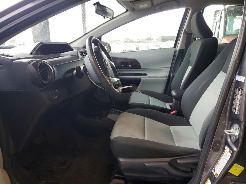 2013 Toyota Prius c