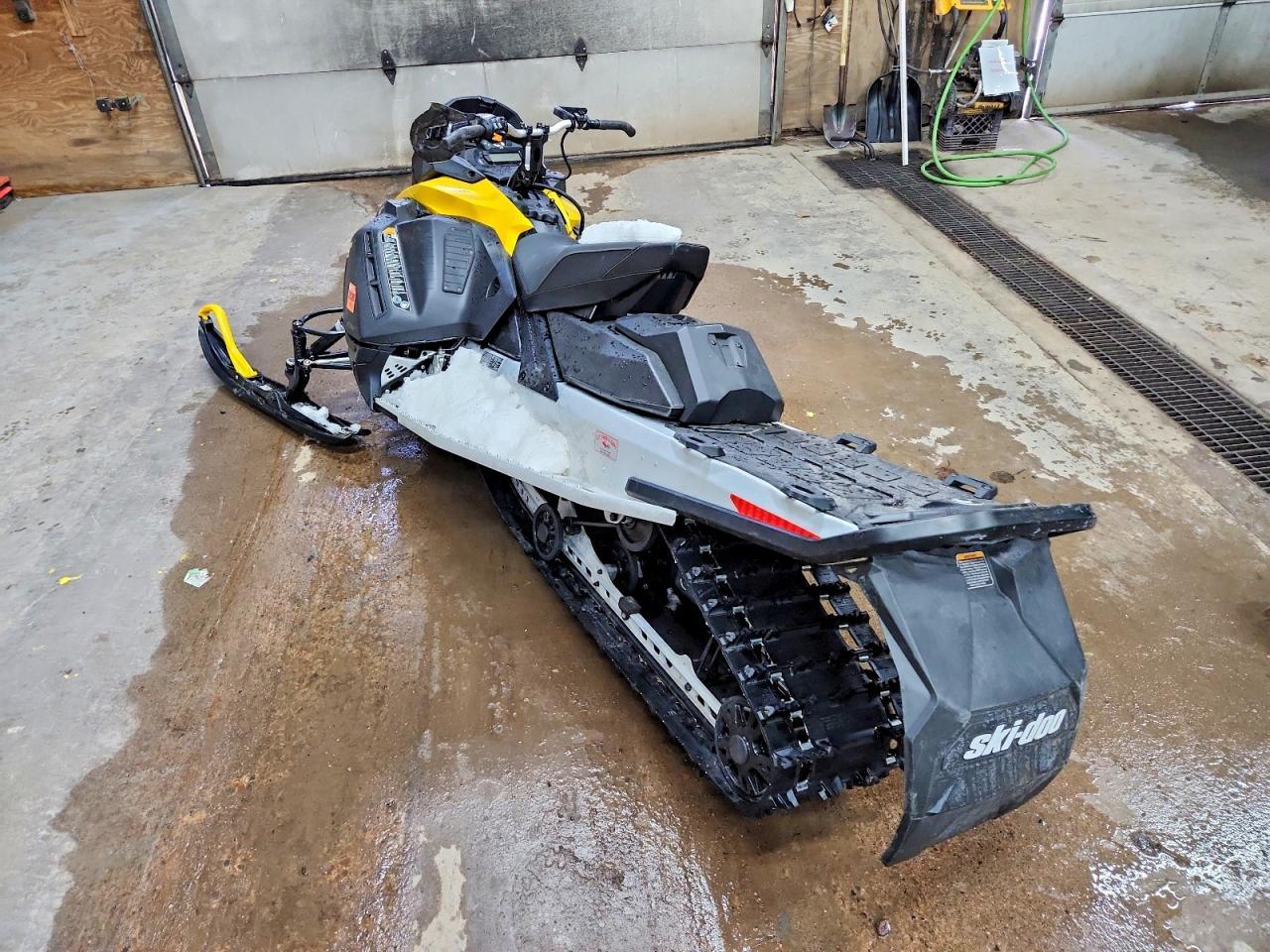 2024 Skidoo Renegade Sport 600 A