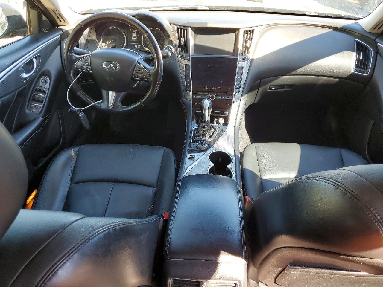 2015 Infiniti Q50 Base