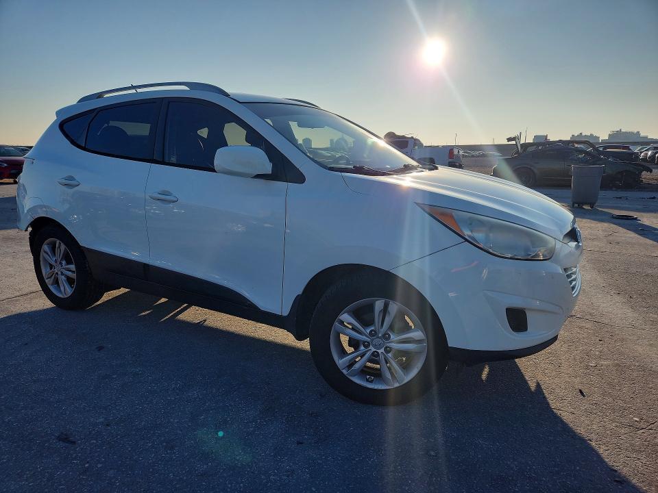 2011 Hyundai Tucson gls