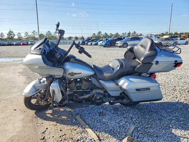 2023 Harley-Davidson Fltrk