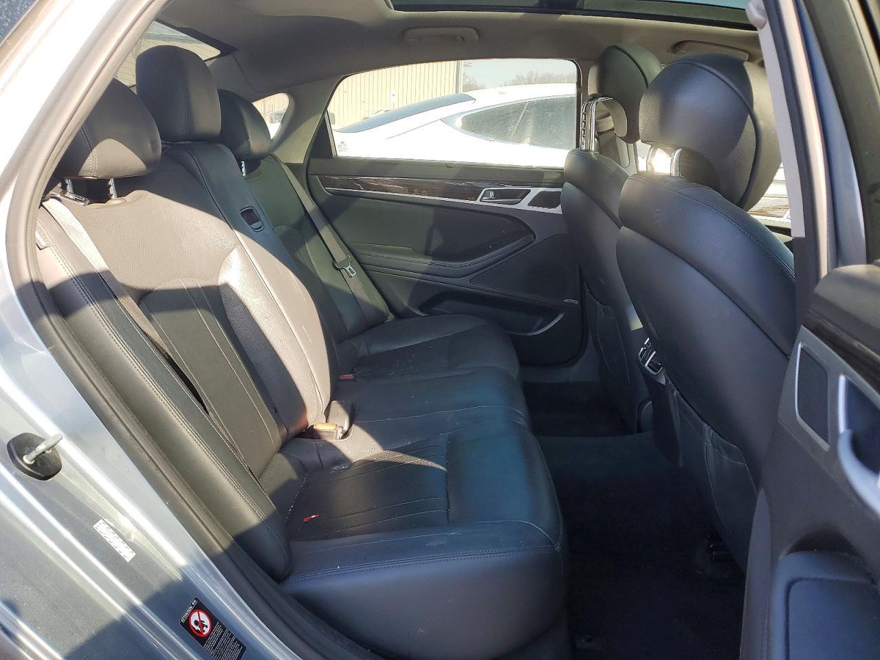 2015 Hyundai Genesis 3.8l