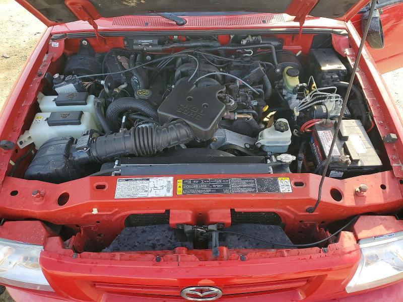 2002 Mazda B4000 cab Plus