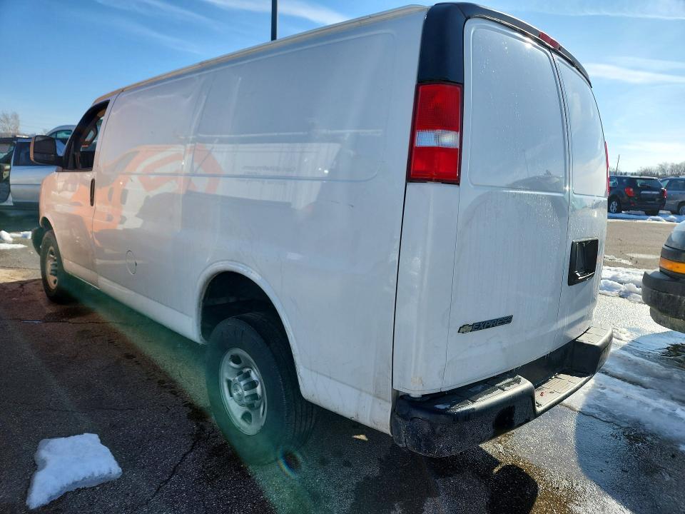 2021 Chev Express G2500