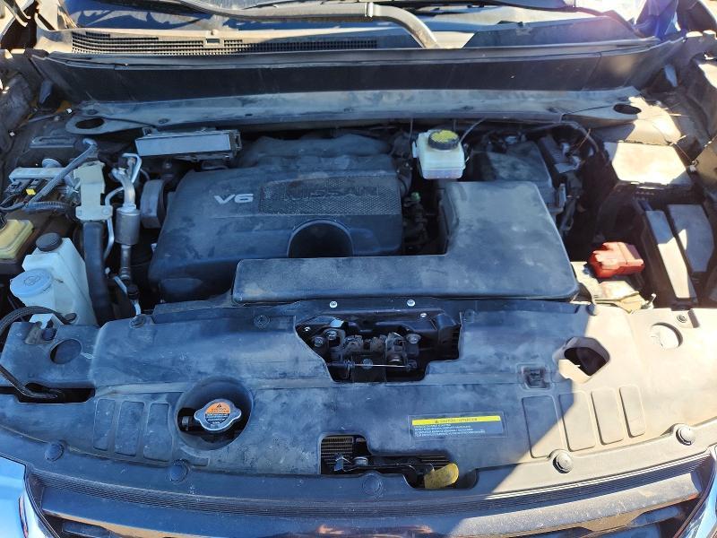 2018 Nissan Pathfinder s
