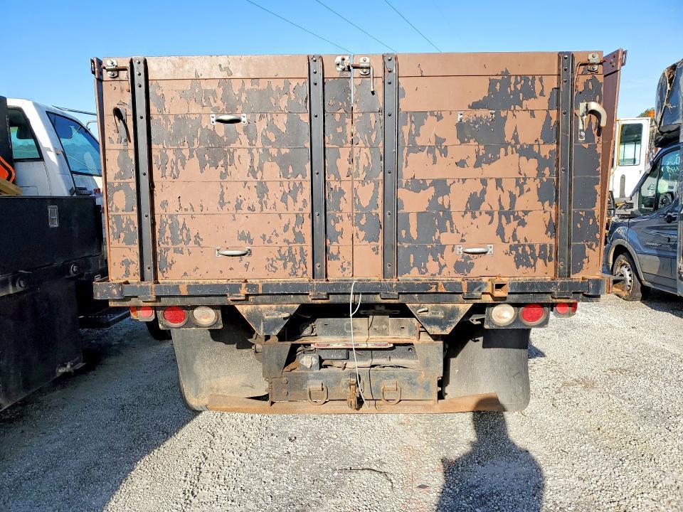 2013 Ford F450 Super Duty Flatbed Truck