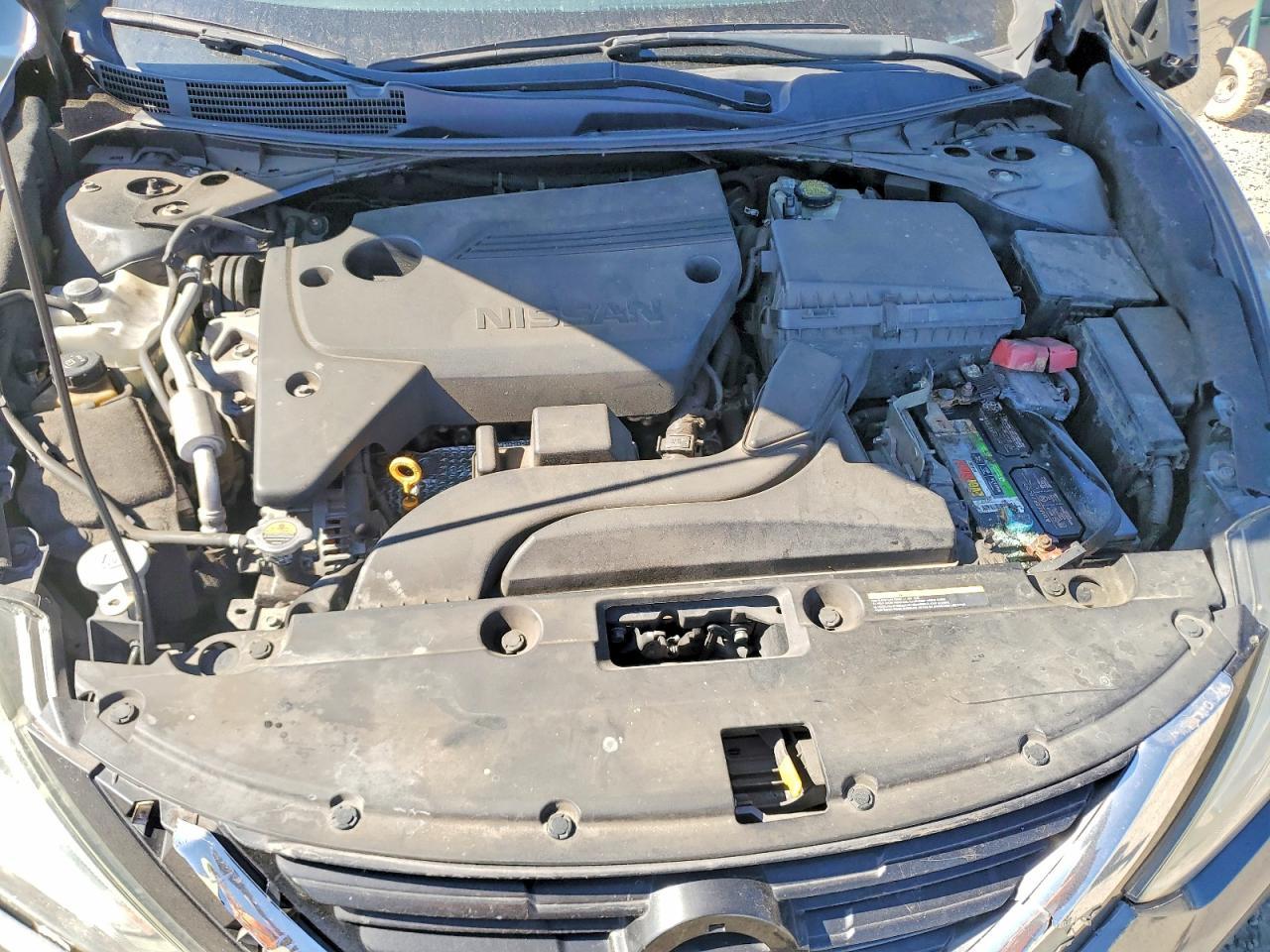 2017 Niss Altima 2.5