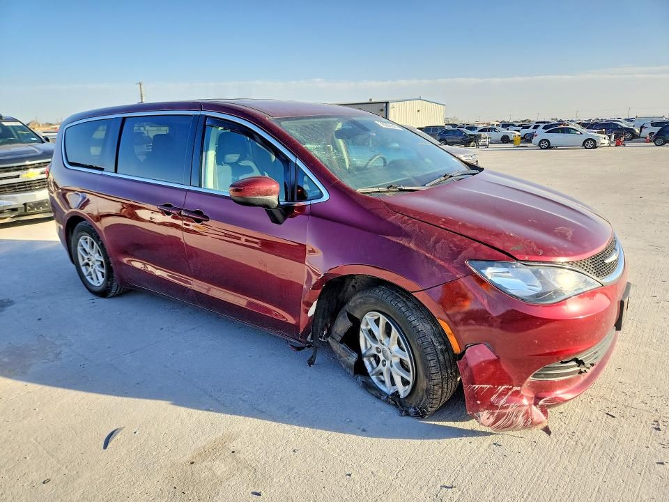 2017 Chrysler Pacifica Touring