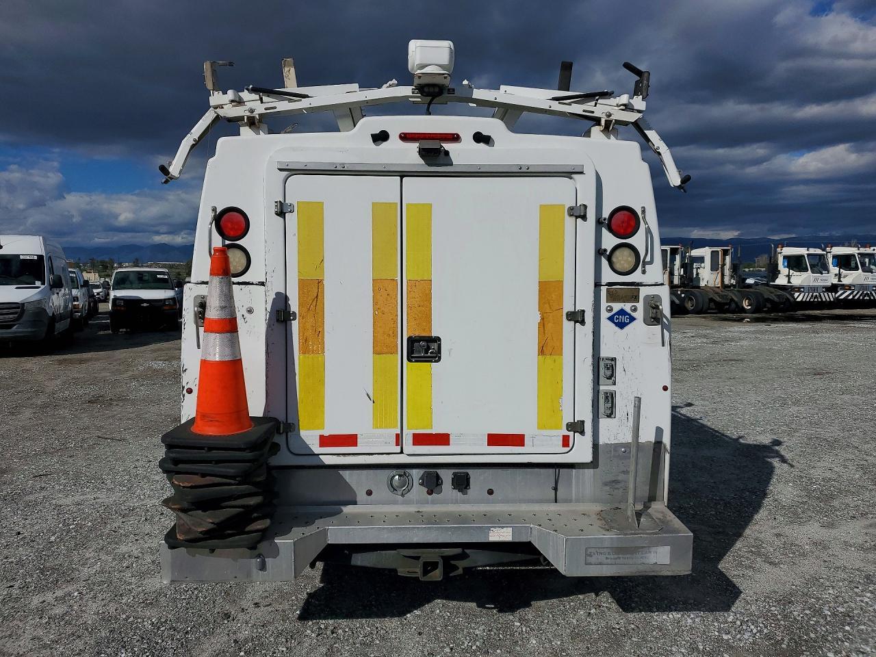 2013 Ford F350 Utility / Service Truck