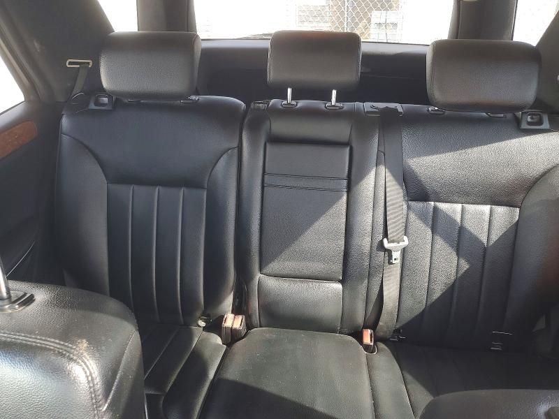 2010 Mercedes-Benz Ml 350