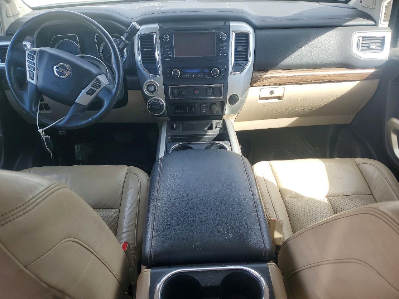 2017 Nissan Titan XD SL
