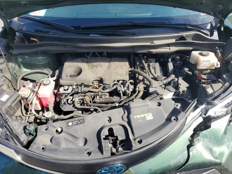 2022 Toyota Sienna xle 8-passenger