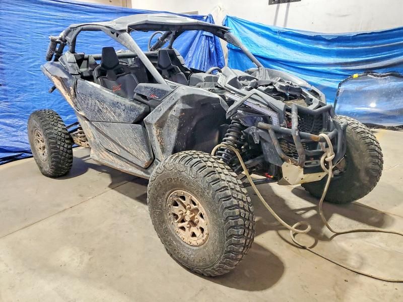 2018 Can-Am Maverick X3 x rs Turbo r