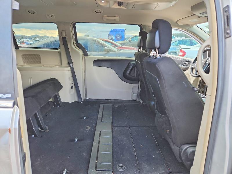 2012 Chrysler Town & Country Touring