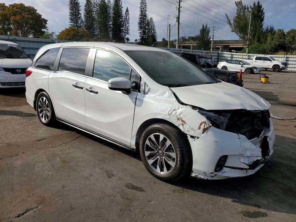 2022 Honda Odyssey exl