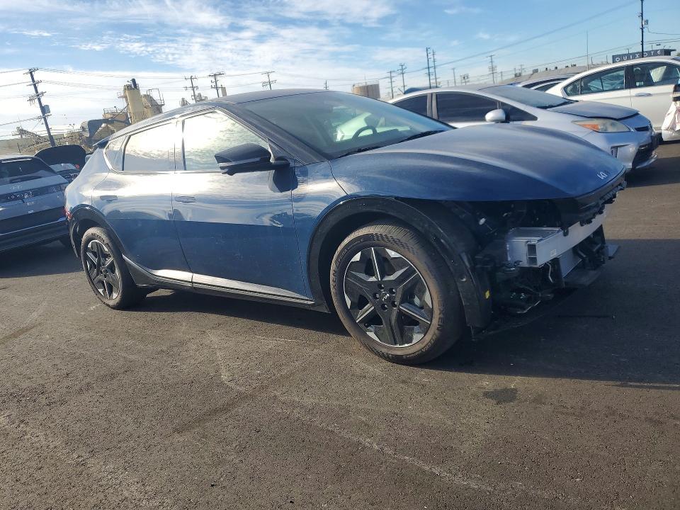 2025 KIA EV6 Light