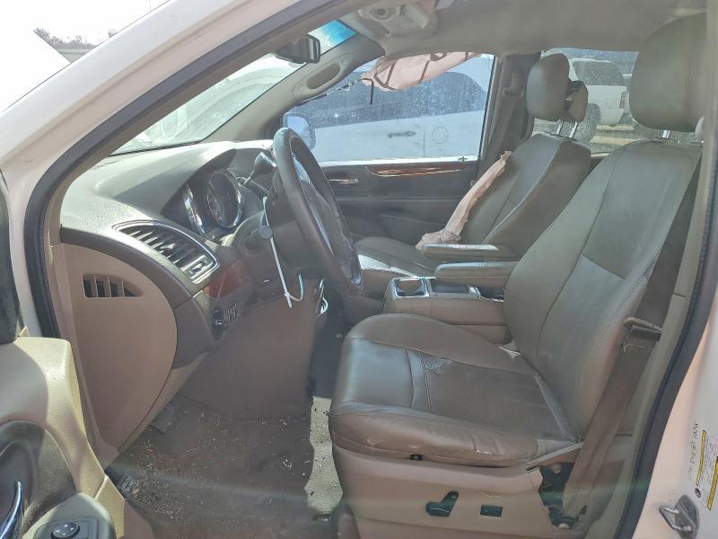 2012 Chrysler Town & Country Touring