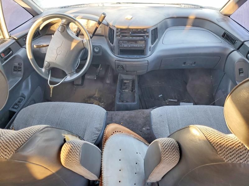 1997 Toyota Previa dx