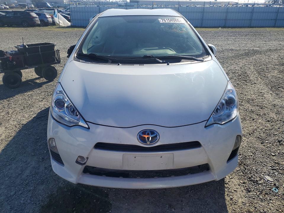 2013 Toyota Prius c
