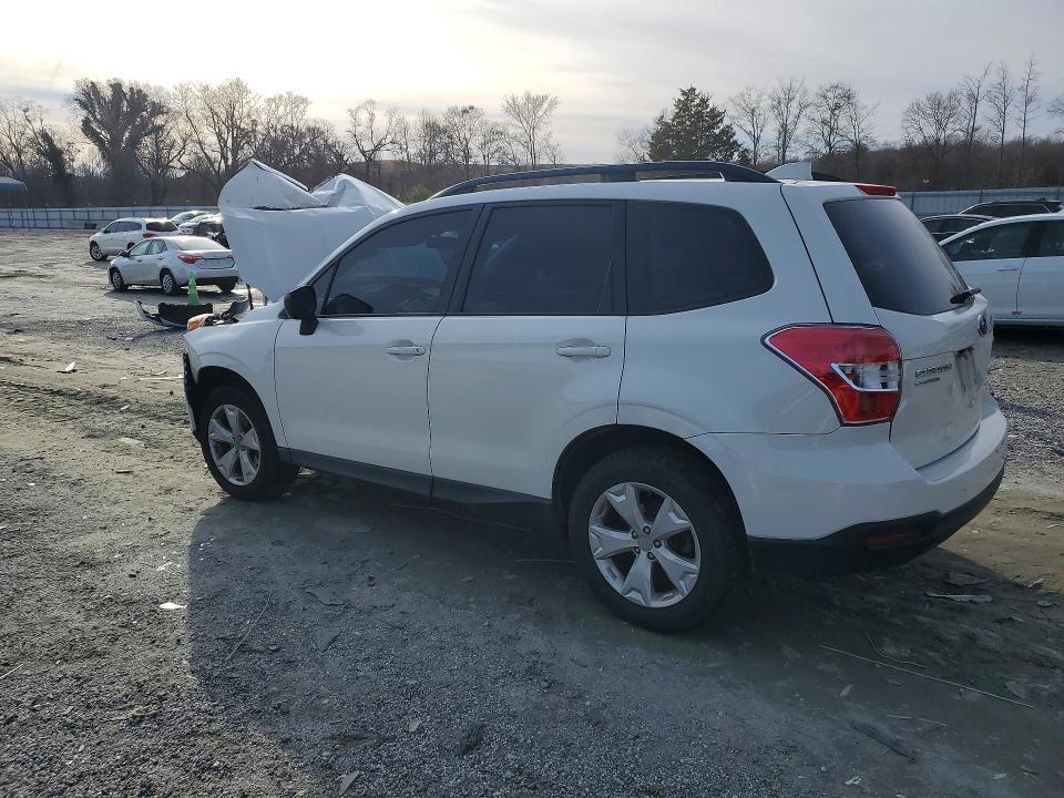 2016 Subaru Forester 2.5i