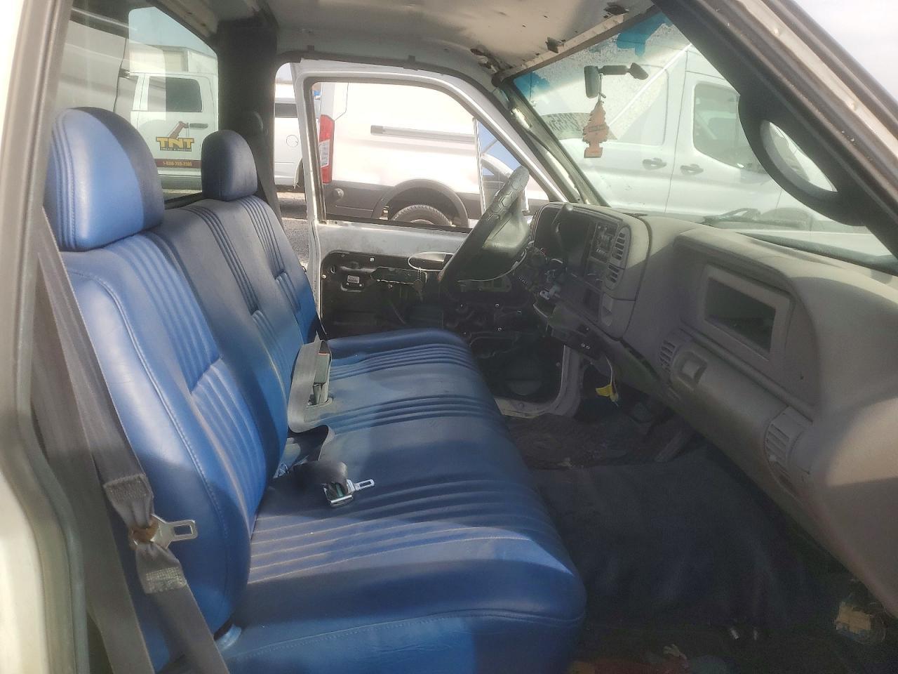2000 Chevrolet GMT-400 C3500
