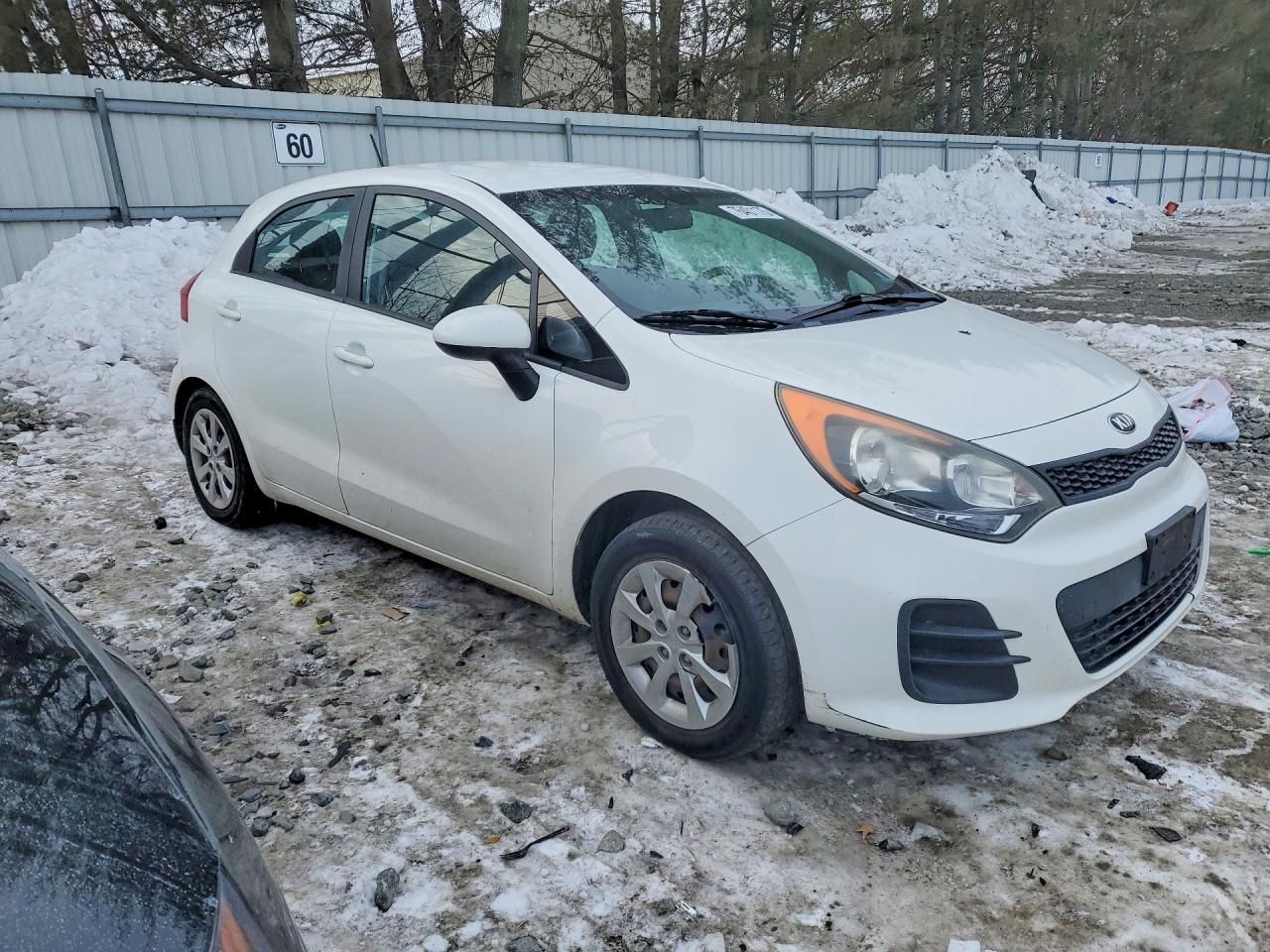2016 KIA Rio lx