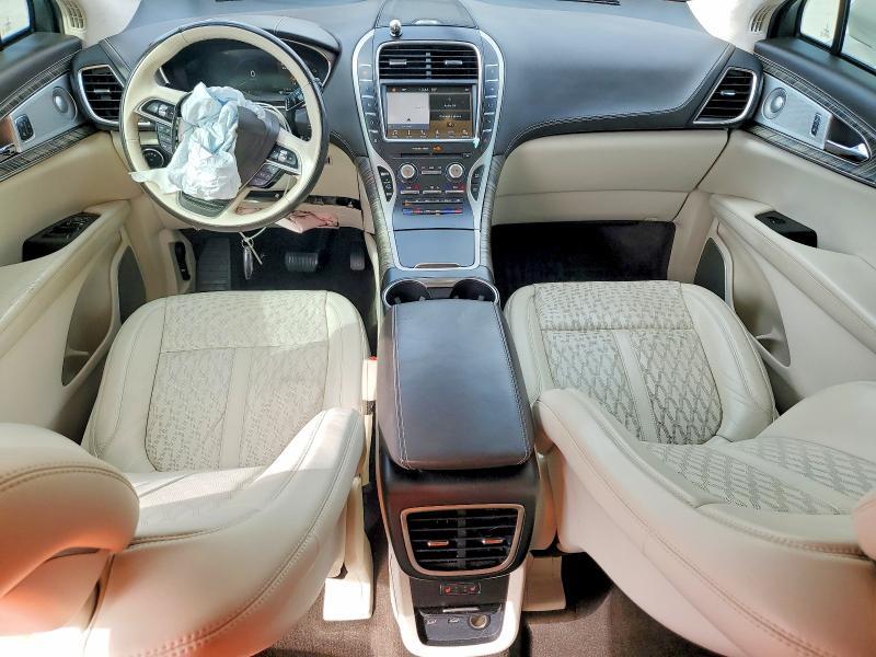 2019 Lincoln Nautilus Black Label